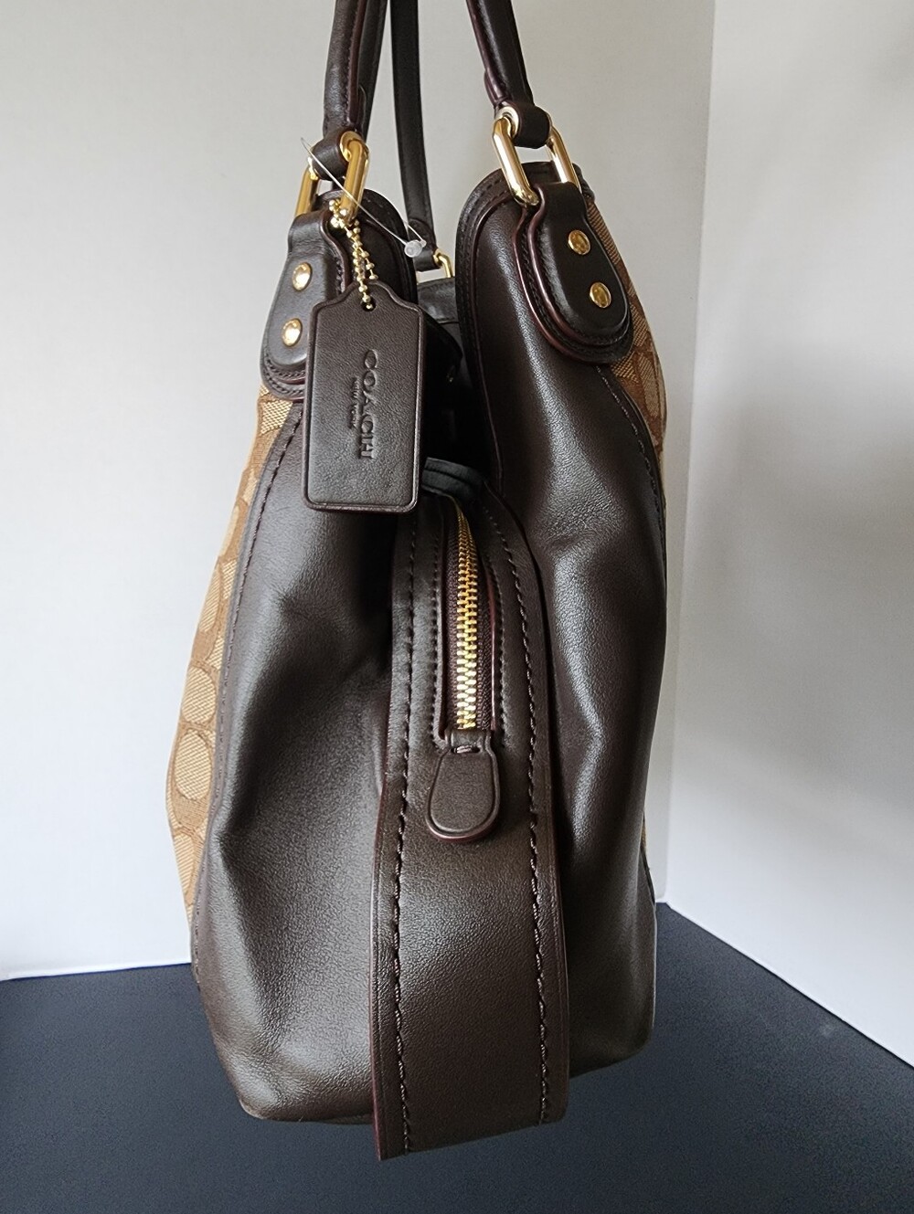 Coach Edie 31 & Matching Wallet, EUC, 2018/2019, $523 Mixed Retail - Picture 3 of 16